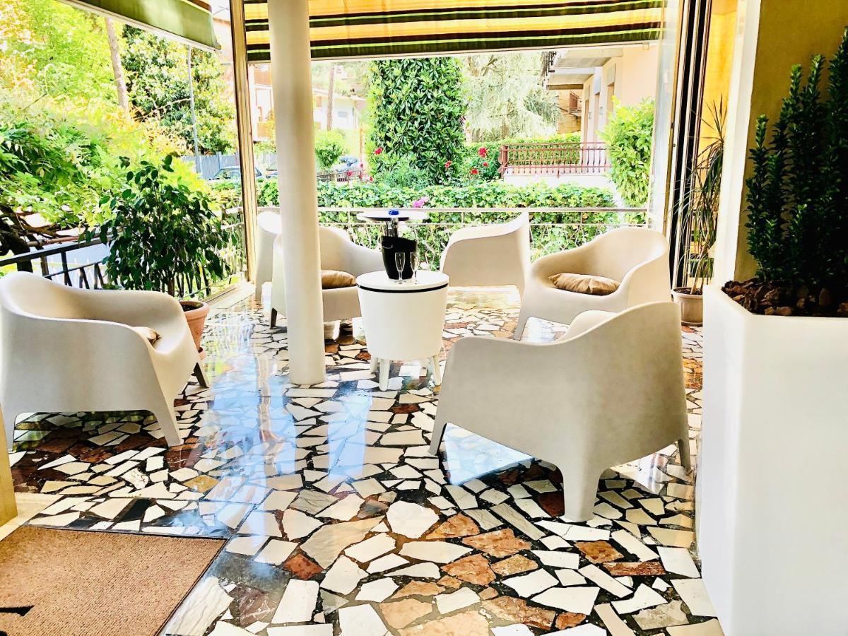 Hotel Villa Serena Castrocaro Terme Ngoại thất bức ảnh